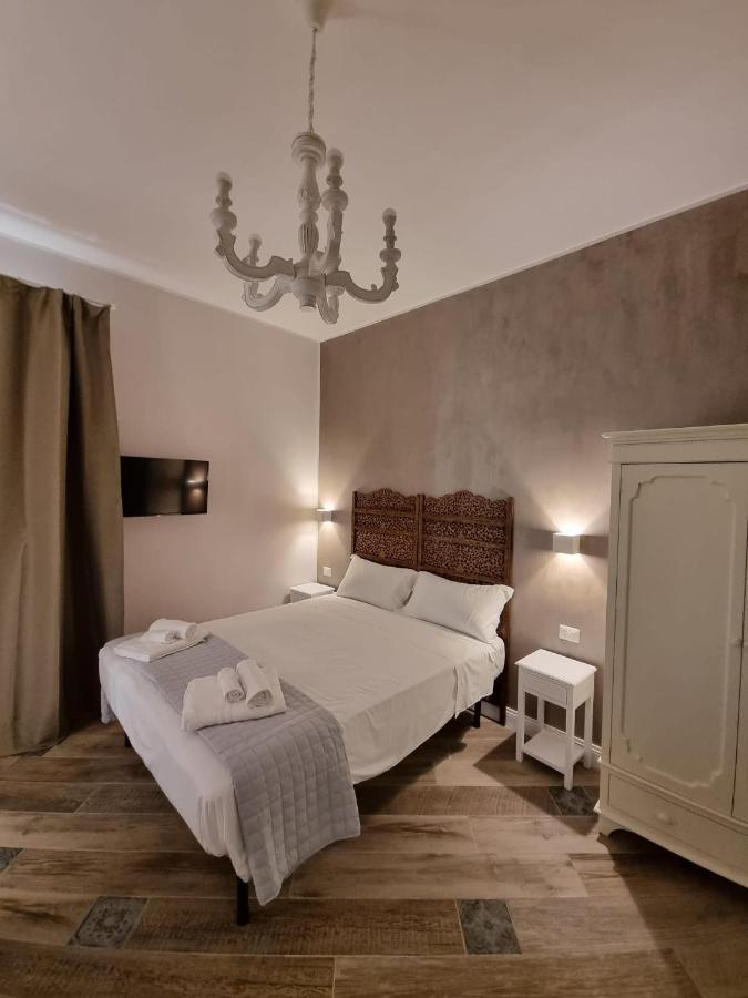 Real Giardinetto A Toledo Hotel Naples Exterior photo